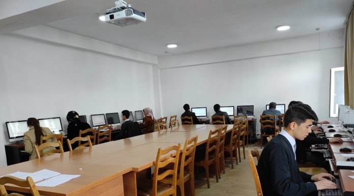 На механико-математическом факультете ТНУ прошел первый тур конкурса «Наука — источник знаний» по математике и информатике.