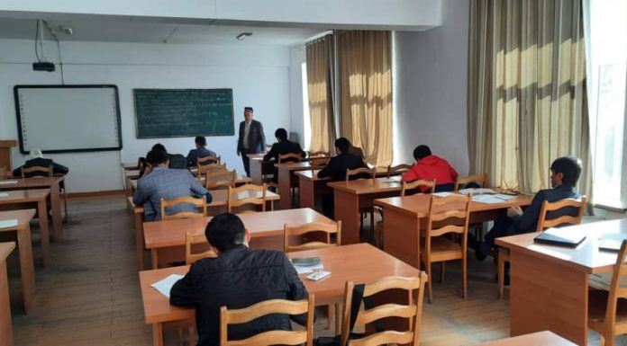 Санаи 20.10.2022 соати 9-00 дар факултети механикаю математикаи Донишгоҳи миллии Тоҷикистон олимпиадаи даври якум байни донишҷӯёни курсҳои 1 ва 4 гузаронида шуд .