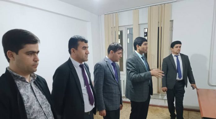 Суратгузориш аз рафти вохури ва навбатдории кафедраи информатикаи факултети механикаю математикаи Донишгоҳи миллии Точикистон дар хобгоҳи 6 бо иштироки аъзоёни кафедра.