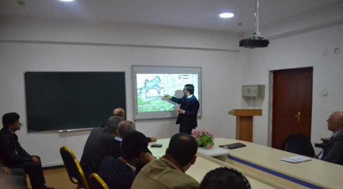 МИЗИ МУДАВВАР