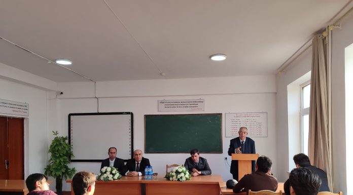 БАЛАНД БАРДОШТАНИ ҲУВИЯТИ МИЛЛӢ ВА ХУДШИНОСИИ ҶАВОНОН