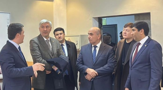 ТАШРИФИ КОМИССИЯИ ЭКСПЕРТИИ АККРЕДИТАТСИЯИ БАЙНАЛМИЛАЛӢ БА ФАКУЛТЕТИ МЕХАНИКАЮ МАТЕМАТИКА